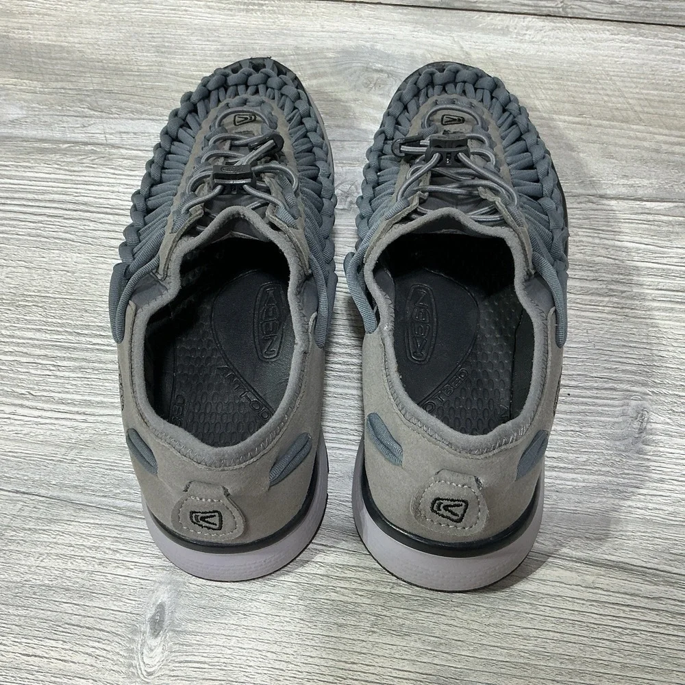 Keen Sandals Mens 8.5 M Uneek Slip On Gray Closed Toe Comfort Low Top 1018719